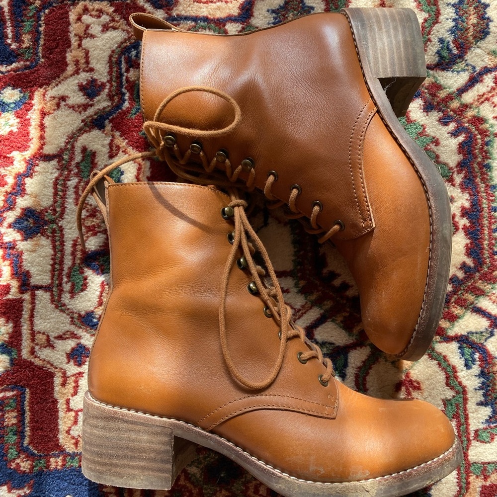 Madewell The Patti lace up combat boot in English saddle leather brown